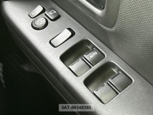 Suzuki SPACIA 2025-05 8007817-17