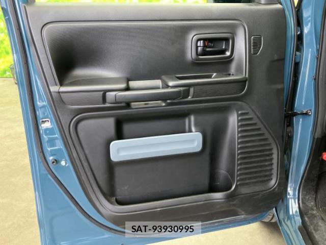 Suzuki SPACIA 2023-09 8010522-5