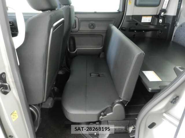 Suzuki SPACIA 2022-10 8011034-17