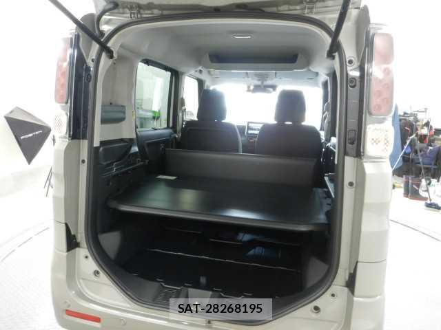 Suzuki SPACIA 2022-10 8011034-18