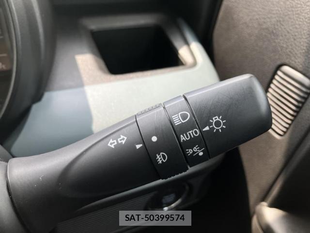 Suzuki SPACIA 2022-08 8012186-15