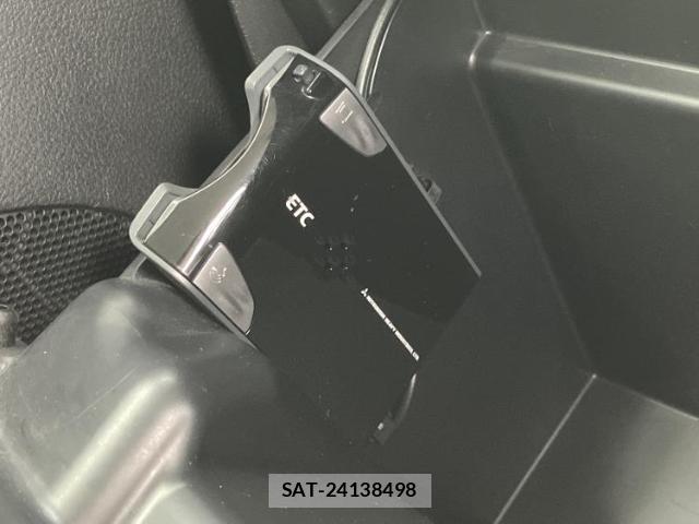 Suzuki SPACIA 2017-10 8006407-17
