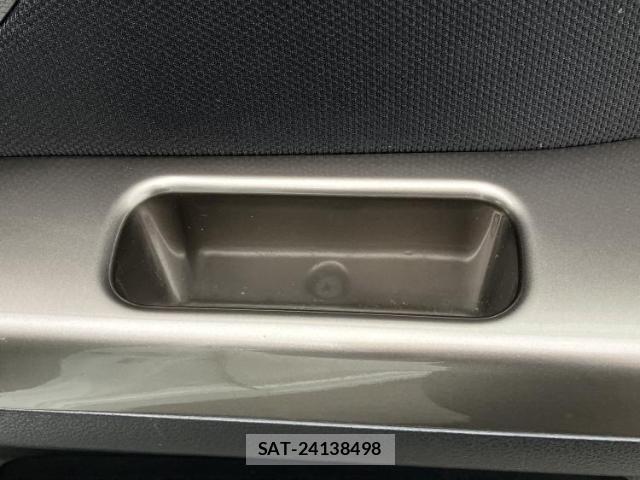 Suzuki SPACIA 2017-10 8006407-6
