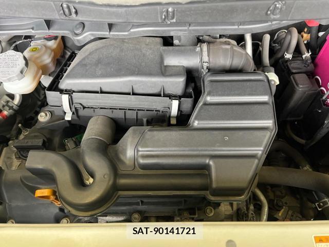 Suzuki SPACIA 2017-06 8007778-17