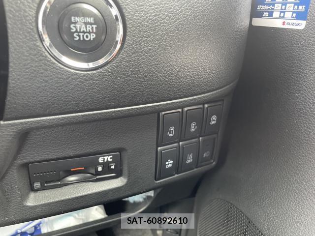 Suzuki SPACIA 2017-12 8008674-7