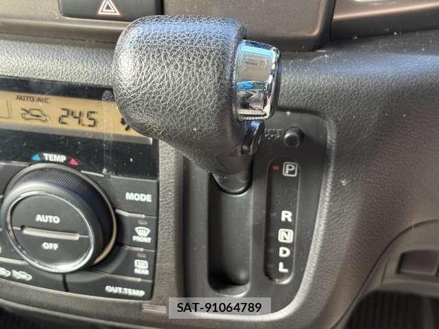 Suzuki SPACIA 2017-11 8011680-10