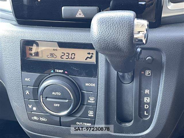 Suzuki SPACIA 2014 8002933-12