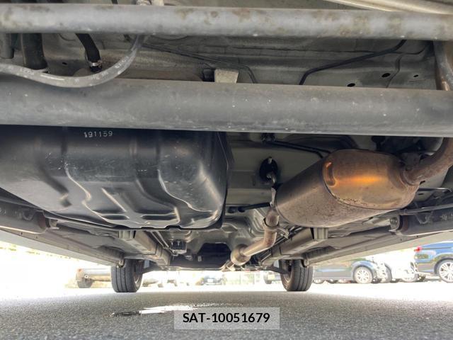 Suzuki SPACIA 2015-11 8003627-18