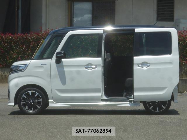 Suzuki SPACIA 2021-03 8004572-15