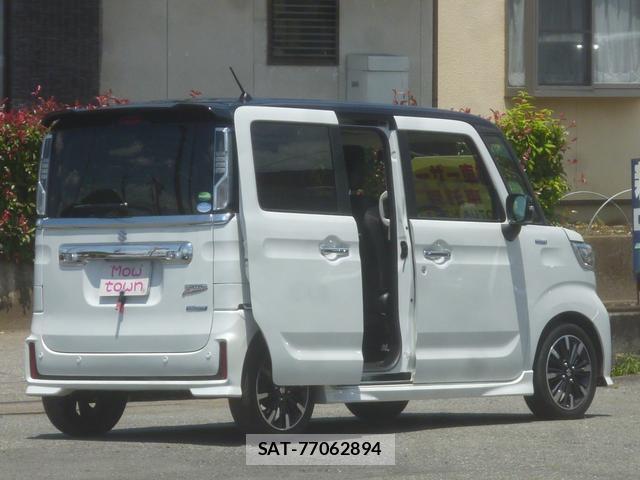 Suzuki SPACIA 2021-03 8004572-5