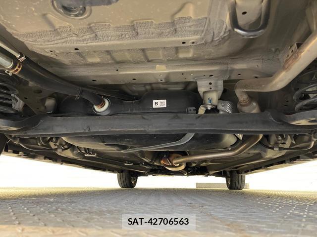 Suzuki SPACIA 2023-11 8004740-18