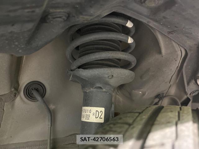 Suzuki SPACIA 2023-11 8004740-19
