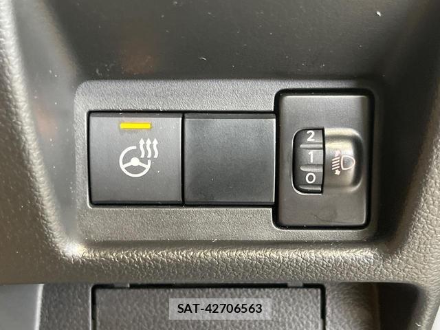 Suzuki SPACIA 2023-11 8004740-4