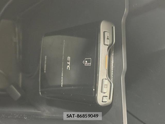Suzuki SPACIA 2013-08 8004766-6