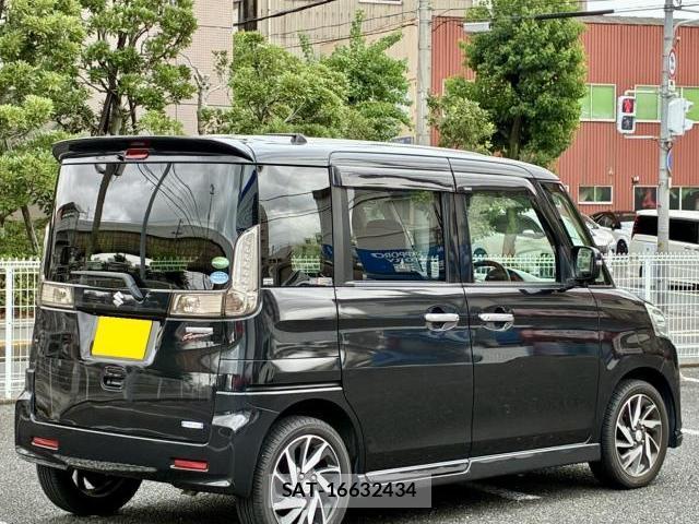 Suzuki SPACIA 2016-08 8004842-1