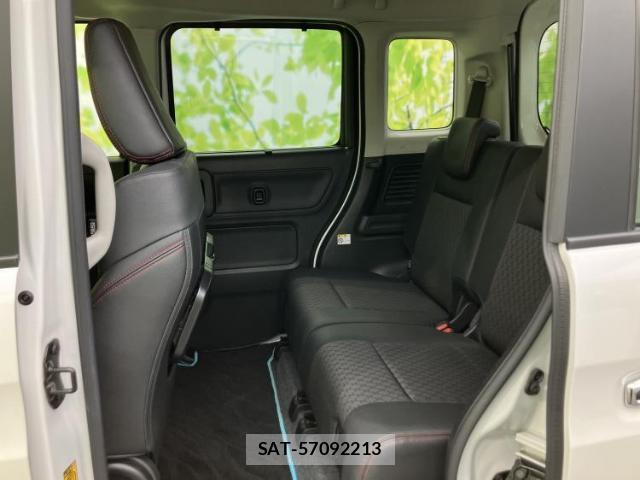 Suzuki SPACIA 2021-08 8005824-6