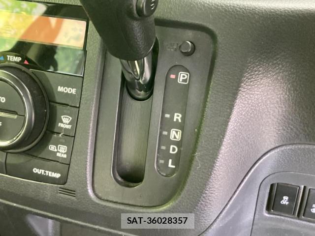 Suzuki SPACIA 2014-11 8005920-15