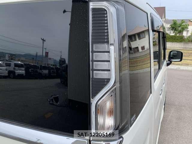 Suzuki SPACIA 2022-03 8006110-19
