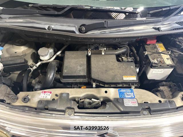 Suzuki SPACIA 2014-02 8006216-18