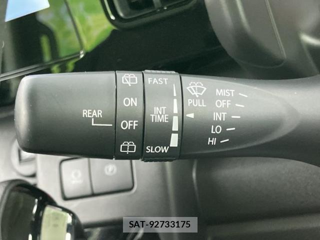 Suzuki SPACIA 2023-12 8006805-17