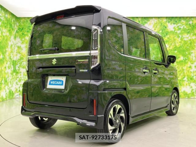 Suzuki SPACIA 2023-12 8006805-2