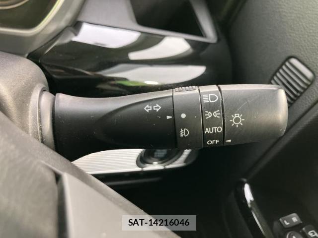 Suzuki SPACIA 2018-12 8007676-11