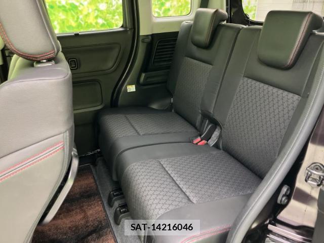 Suzuki SPACIA 2018-12 8007676-7