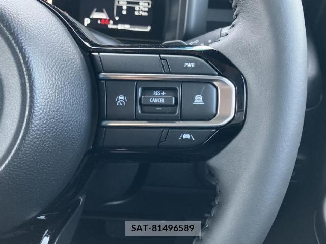 Suzuki SPACIA 2025-12 8008312-13