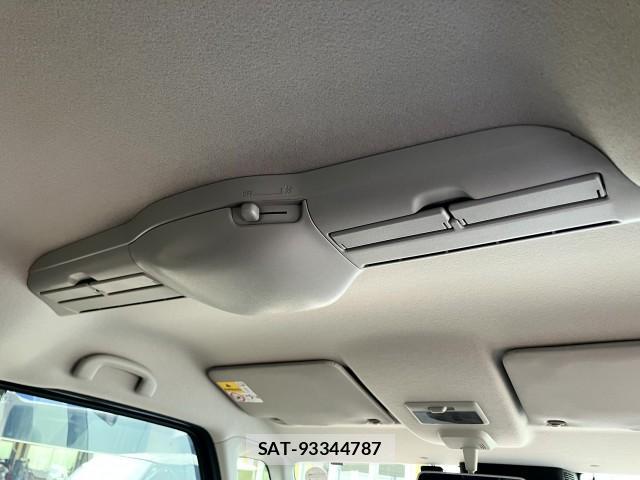Suzuki SPACIA 2023-09 8008778-14