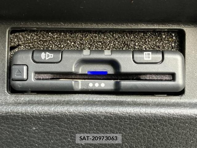 Suzuki SPACIA 2021-06 8008892-17