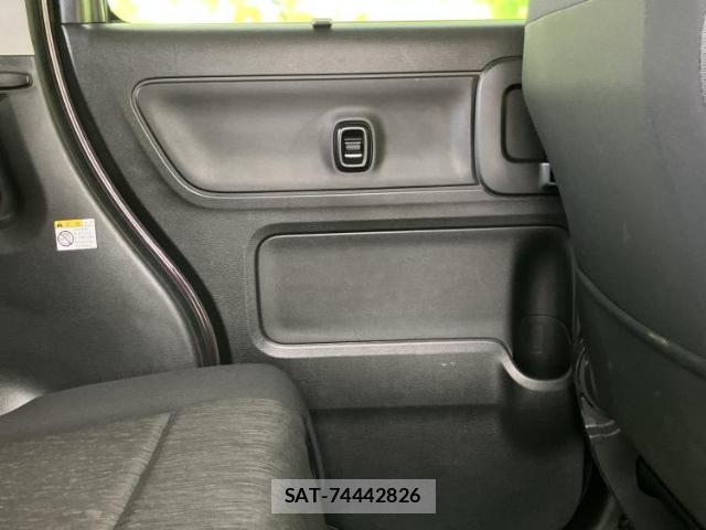 Suzuki SPACIA 2021-02 8009104-6