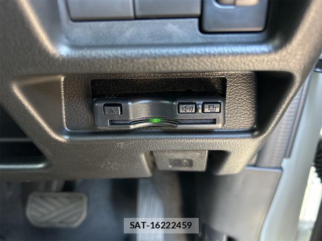 Suzuki SPACIA 2025-08 8009641-10
