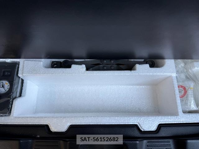 Suzuki SPACIA 2021-03 8009643-11