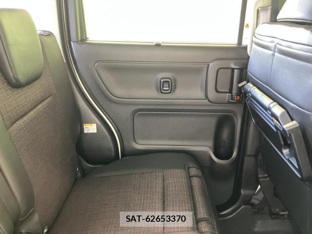 Suzuki SPACIA 2025-12 8009728-4