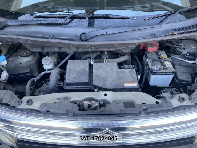 Suzuki SPACIA 2013-06 8010400-7