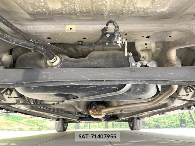 Suzuki SPACIA 2021-05 8010438-17