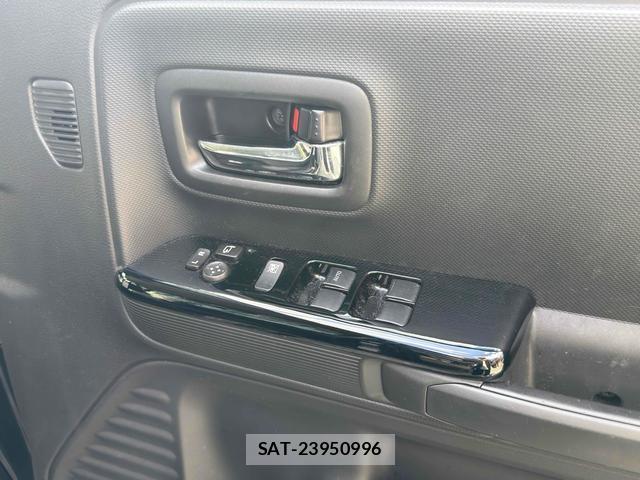 Suzuki SPACIA 2023-02 8010666-10