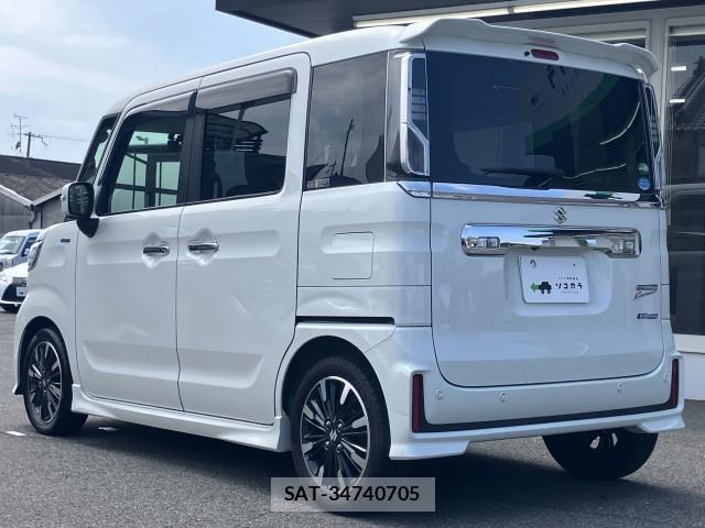 Suzuki SPACIA 2018-02 8010683-13