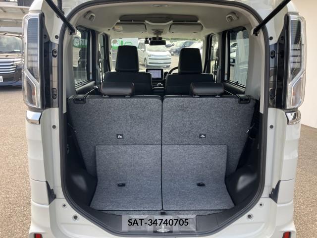 Suzuki SPACIA 2018-02 8010683-17