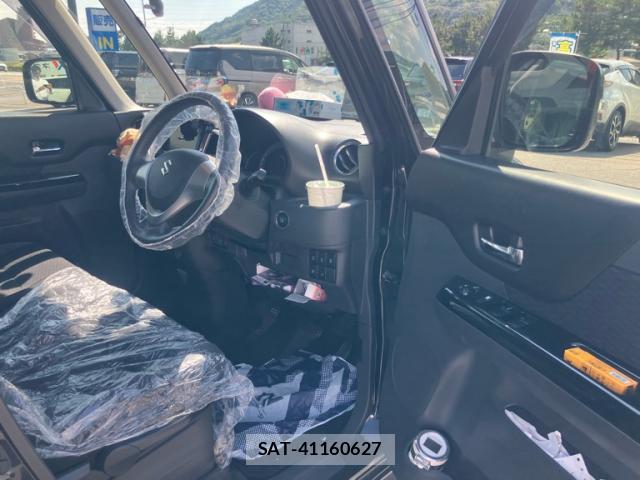 Suzuki SPACIA 2014-11 8010900-14