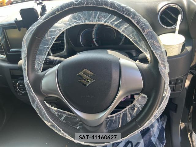 Suzuki SPACIA 2014-11 8010900-17