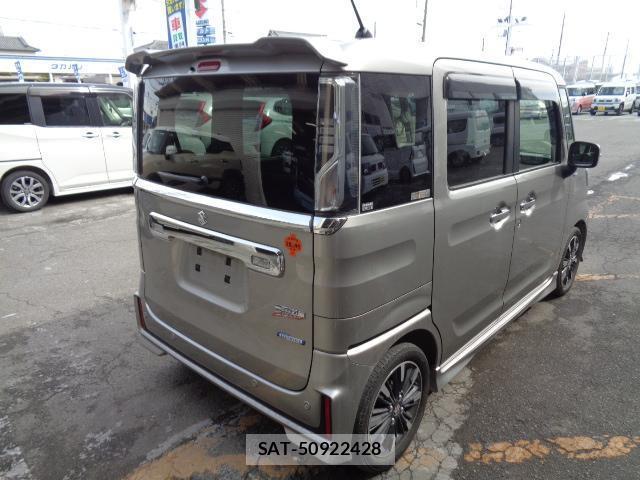 Suzuki SPACIA 2021-06 8010983-1