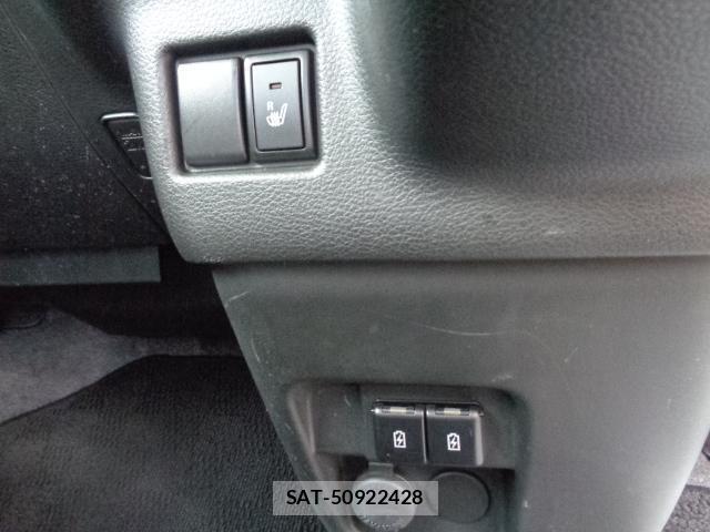 Suzuki SPACIA 2021-06 8010983-7