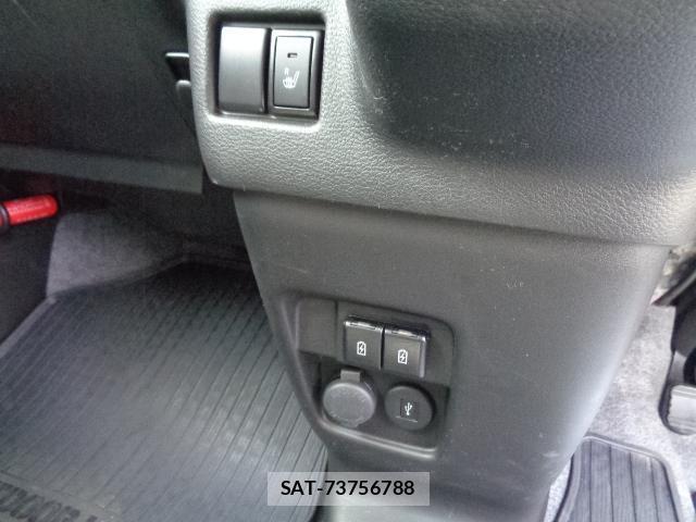 Suzuki SPACIA 2023-03 8010984-11