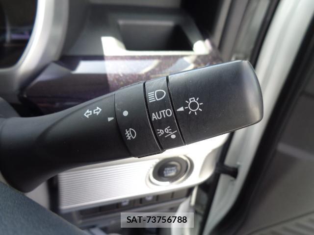 Suzuki SPACIA 2023-03 8010984-12