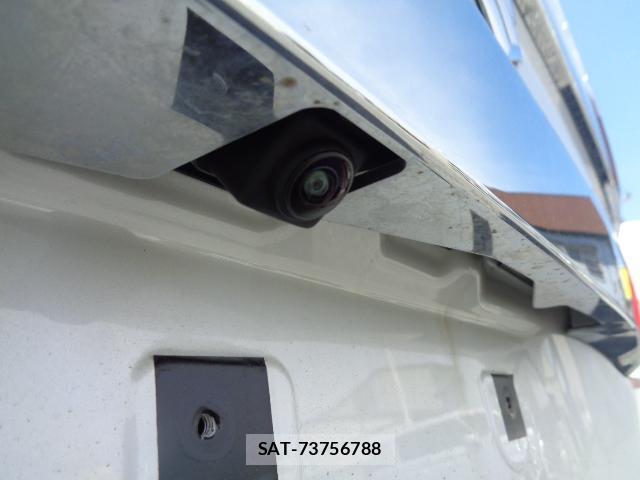 Suzuki SPACIA 2023-03 8010984-15