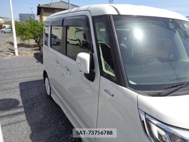 Suzuki SPACIA 2023-03 8010984-16
