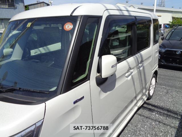 Suzuki SPACIA 2023-03 8010984-17