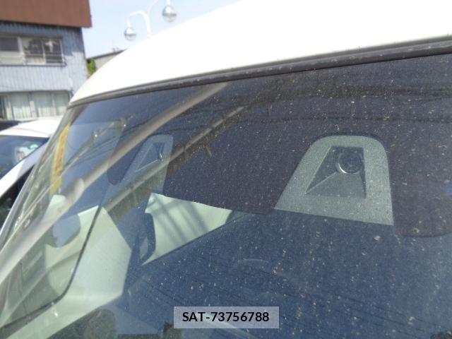 Suzuki SPACIA 2023-03 8010984-3
