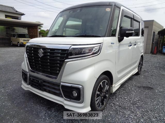 Suzuki SPACIA 2021-06 8010988-0